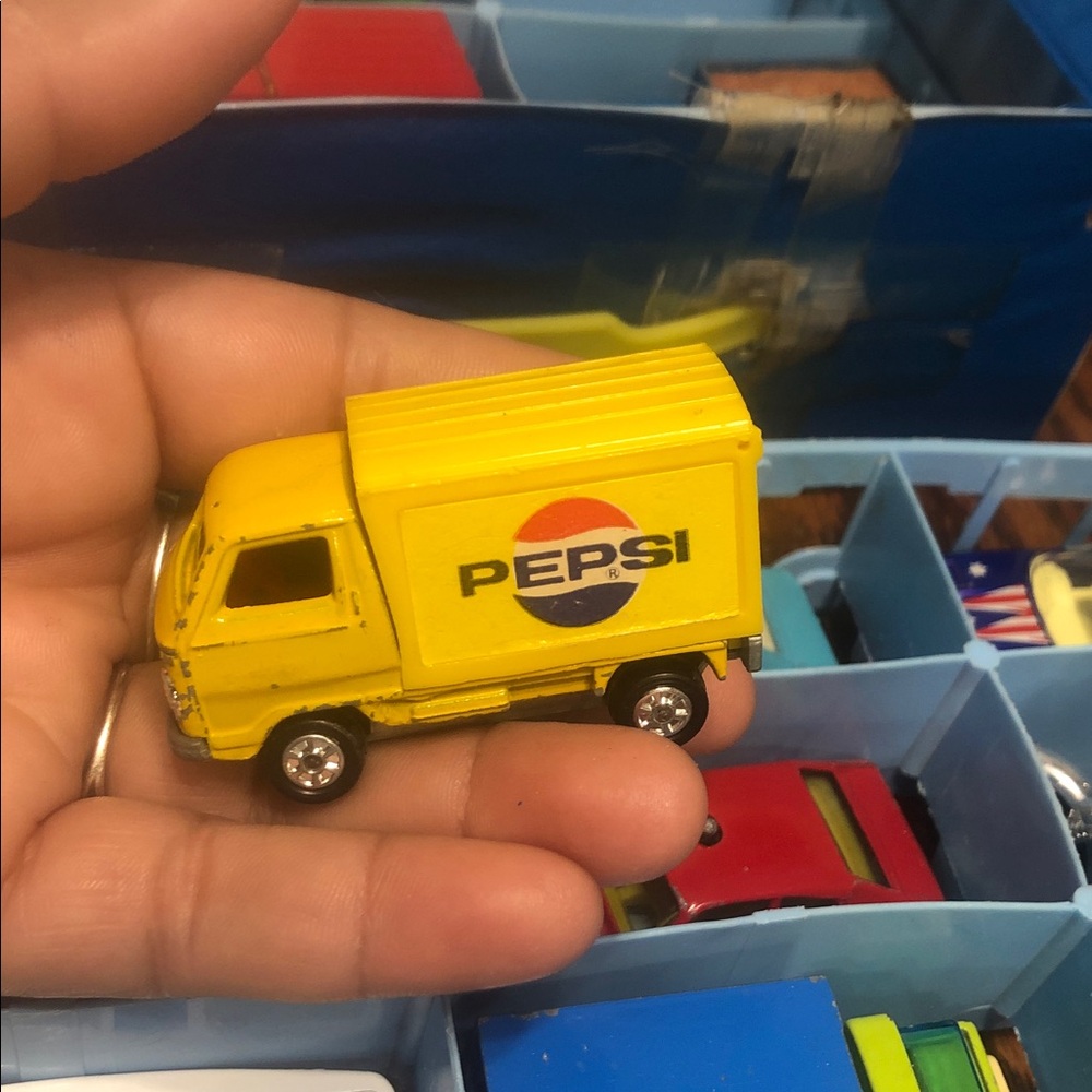 Match Superfast Collectors Mini-Case - Blue - Picture 16 of 16